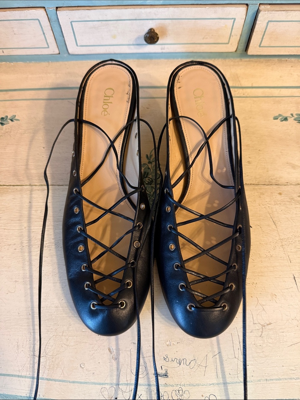 Chloé Black Lace-Up Chloé Ghillies Heels.